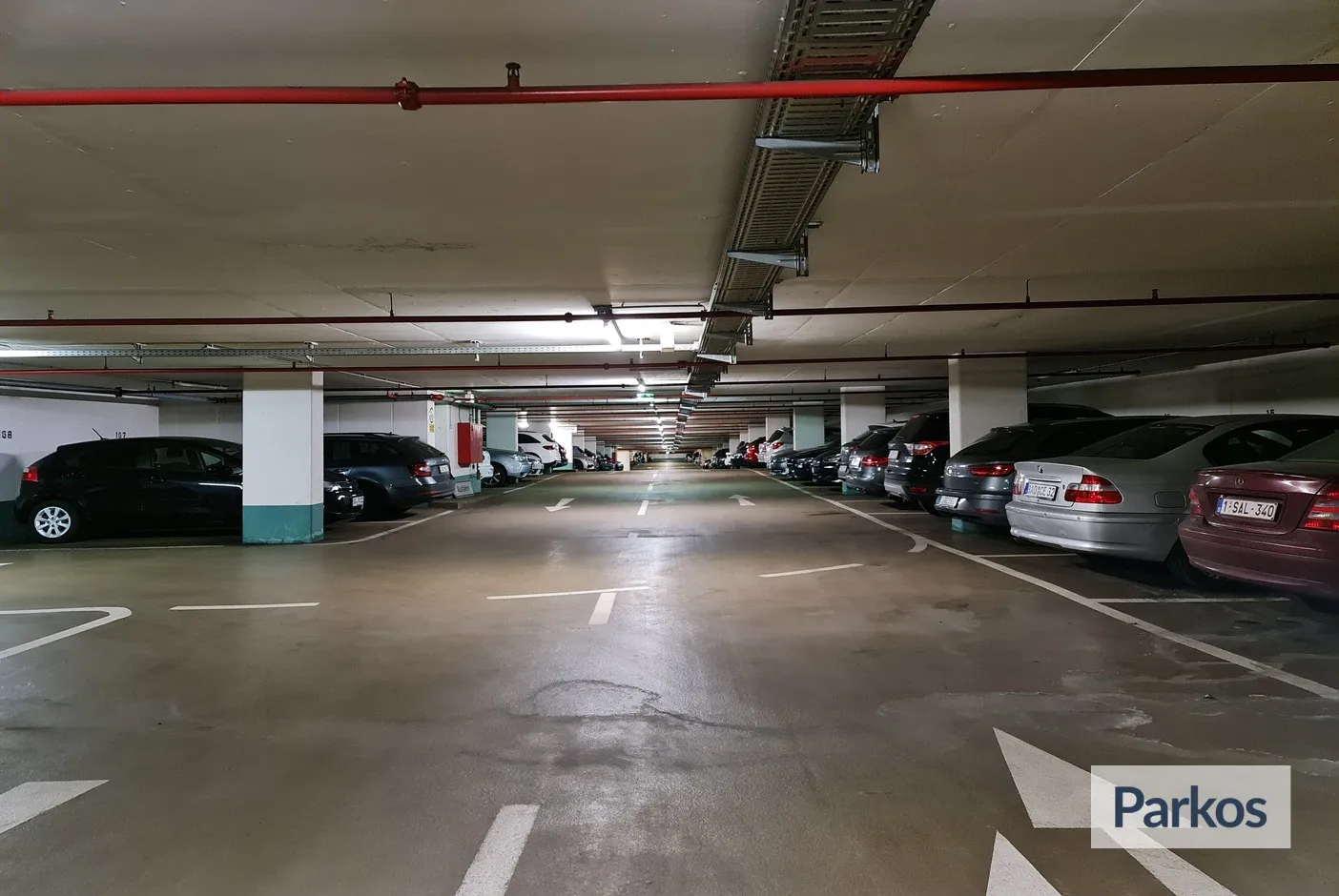 APark Parkingservice - Parking Aéroport Francfort - picture 1
