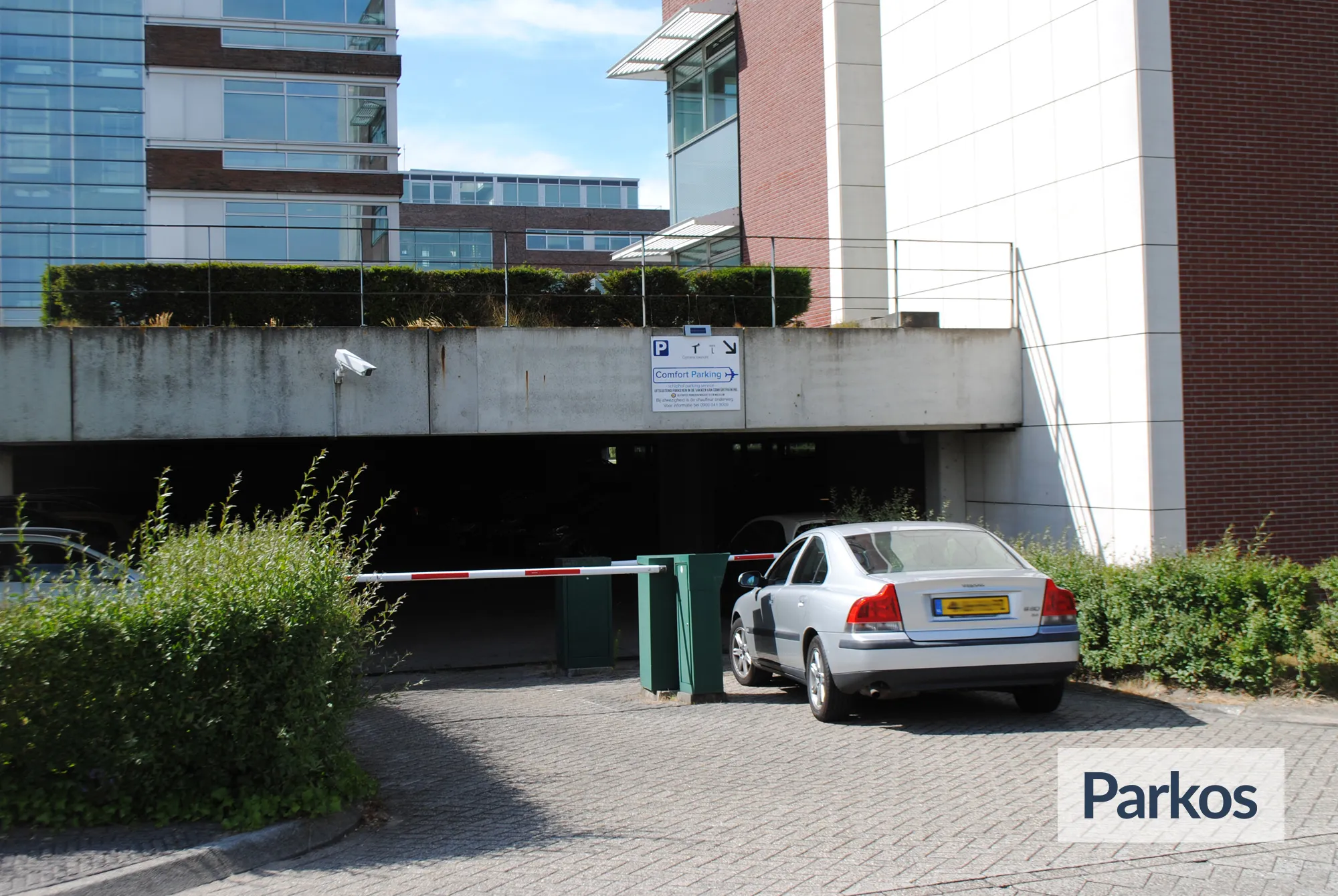 Comfort Parking - Parking Schiphol - picture 1