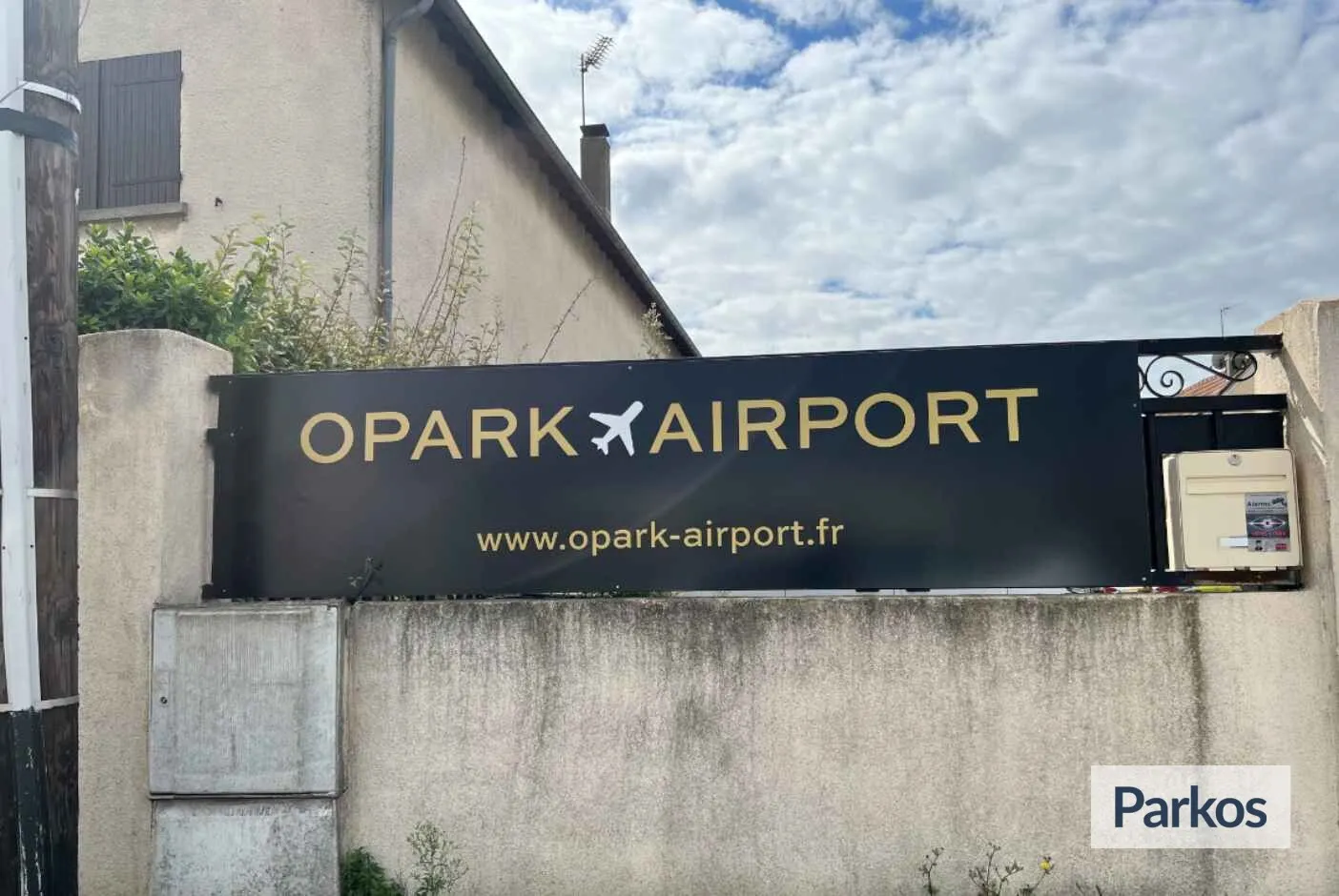 Oparking - Parking Orly - picture 1